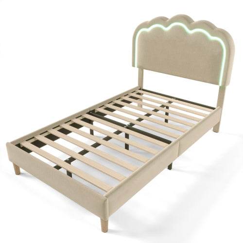 Gepolstertes Bett in Rosa Samt – Luxus Polsterbett mit Knopfheftung & Metallgestell | Queen/King Size Plattformbett ohne Boxspring – Stilvolles Schlafzimmermöbel im Retro-Look - Tarteebstudio
