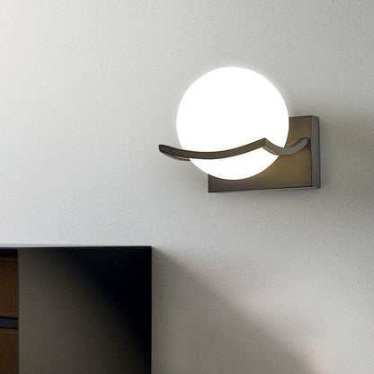 Modern Minimalist Bedroom Bedside Wall Lamp - Tarteebstudio